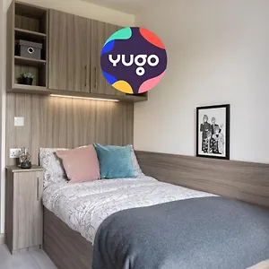 Yugo Explore - Melbourn Point Apartment